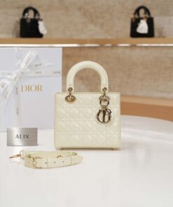 DIOR LADY – SMALL – LATTE – PATENT LAMBSKIN – GOLD