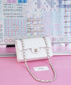 CHANEL CLASSIC – 23 – WHITE – CAVIAR – GOLD CHAMPAGNE