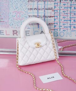 CHANEL KELLY – WHITE – SHINY AGED CALFSKIN – GOLD