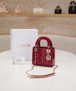 DIOR LADY – MINI – CHERRY RED – PATENT CANNAGE CALFSKIN – GOLD