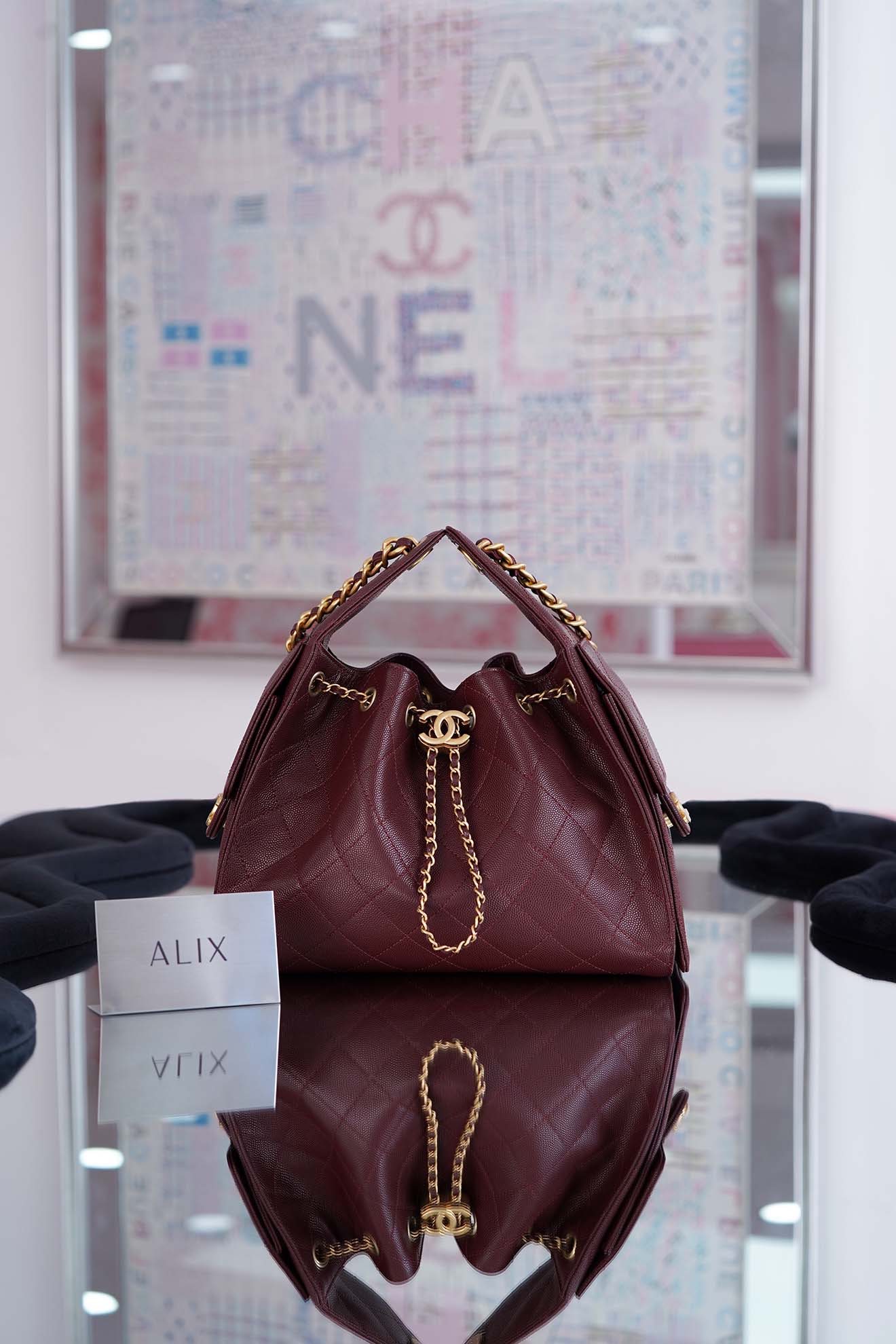 CHANEL 25 – SMALL – BURGUNDY – CAVIAR – GOLD