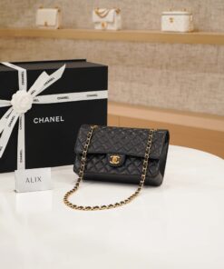 CHANEL CLASSIC – 25 – BLACK – CAVIAR – GOLD