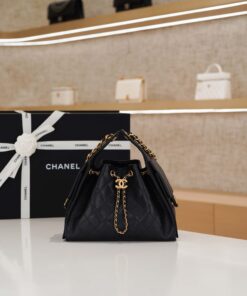 CHANEL 25 – SMALL – BLACK – CAVIAR – AGED GOLD